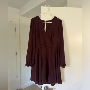 Women’s Express Burgundy Dress - Large